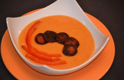 Soupe catalane aux poivrons et chorizo