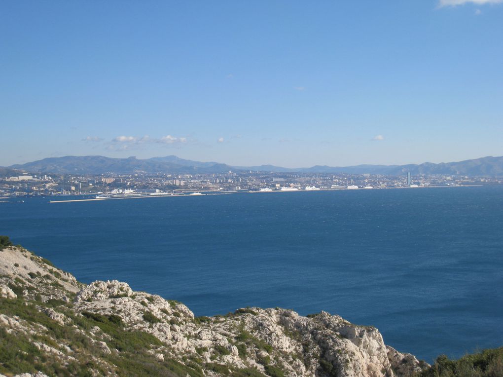 Arles. Cassis. Les Calanques. Marseille. Barbentane. Tarascon. Le Puy Sainte Réparade