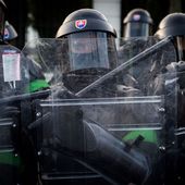 Coronavirus en Slovaquie : la police utilise des gaz lacrymogènes contre des protestants aux mesures sanitaires