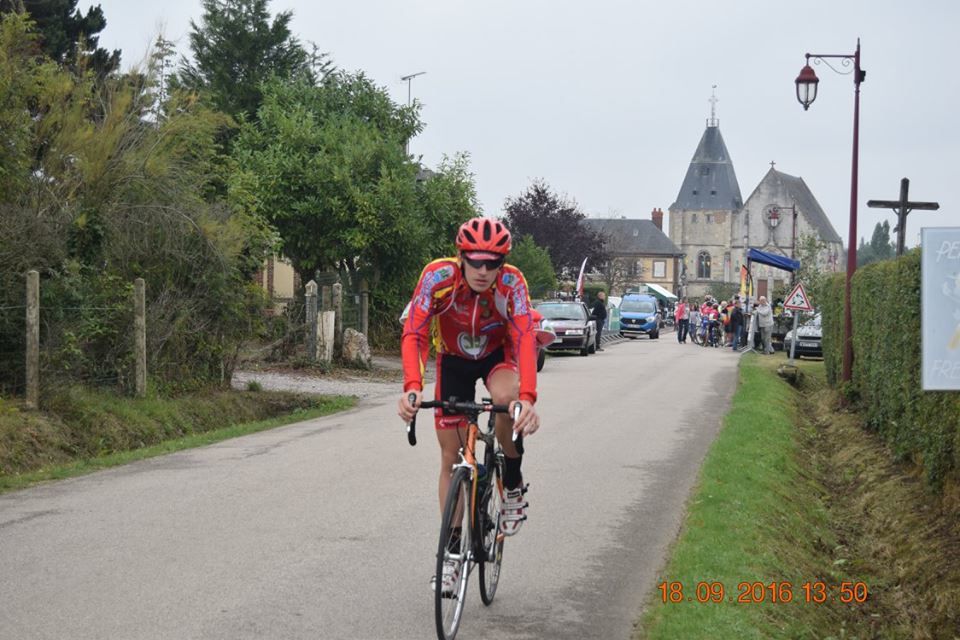 Maxime Jolly (Dreux CC) 5ème à St Symphorien des Bruyères (61)