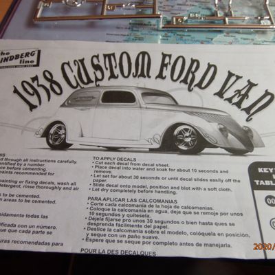 Ford Custom van 1938   2/2