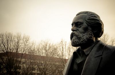 Pourquoi les intellectuels n'aiment pas le capitalisme ? par Rainer Zitelmann (contrepoints.org)