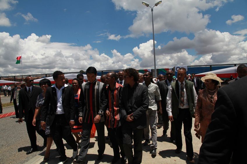 Dans le cadre du IIè anniversaire de la IVèRépublique, le couple présidentiel, Andry et Mialy Rajoelina, a inauguré le «Coliseum de Madagascar» sis à Antsonjombe. 4è partie. Photos: Harilala Randrianarison