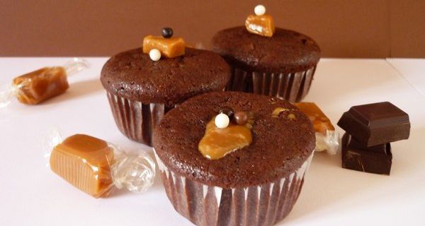 Cupcakes Chocolat Noir & Caramel au Beurre salé