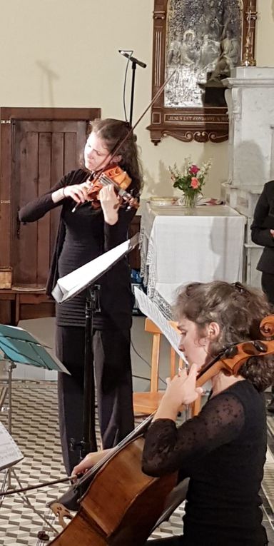 Denis Boirayon, soliste et musicien (violon), Lise Péchenart, violoncelle et Juliette Boirayon, violon