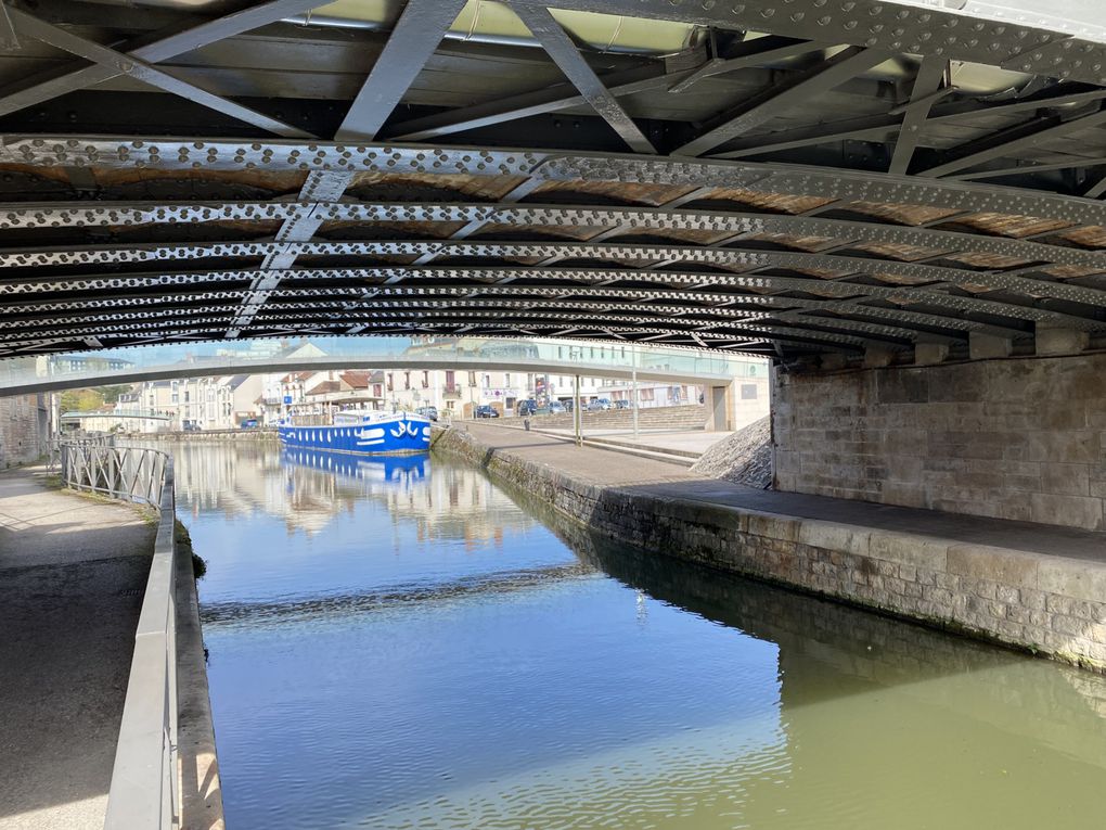 Visite de la Venise du Gâtinais: MONTARGIS