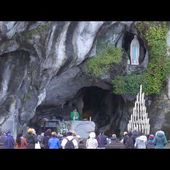 Messe depuis la Grotte de Lourdes du 26/11/2021.