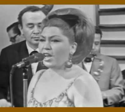 Carmen Rivero Y Su Conjunto - La Pollera Colorá