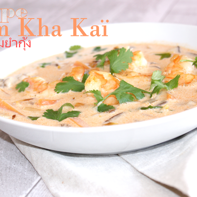 Soupe Tom Kha Kaï aux crevettes