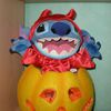 stich dans une citrouille avec lade qui clignottent 20€