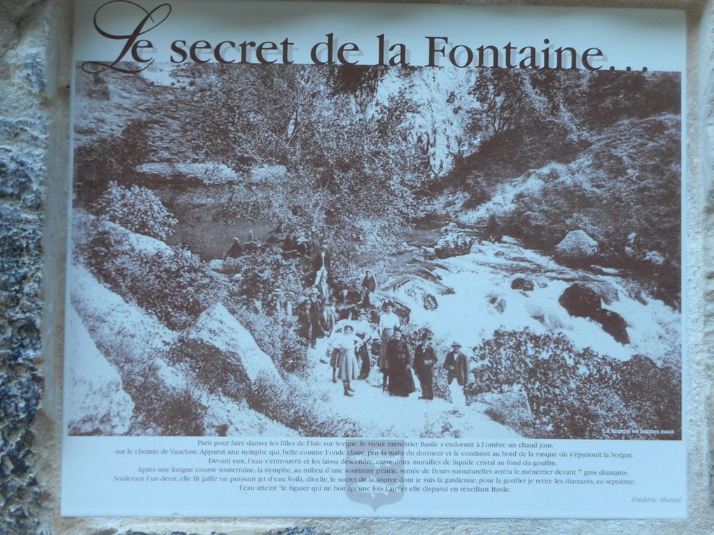 Autour de la Fontaine du Vaucluse Avril 2017