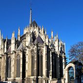 CATHÉDRALE INSOLITE-EXTÉRIEUR