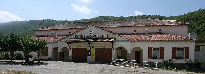 Les caves coopératives dans les villages du Var - Des