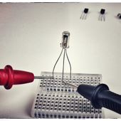 Comment identifier le type et les électrodes d'un transistor bipolaire