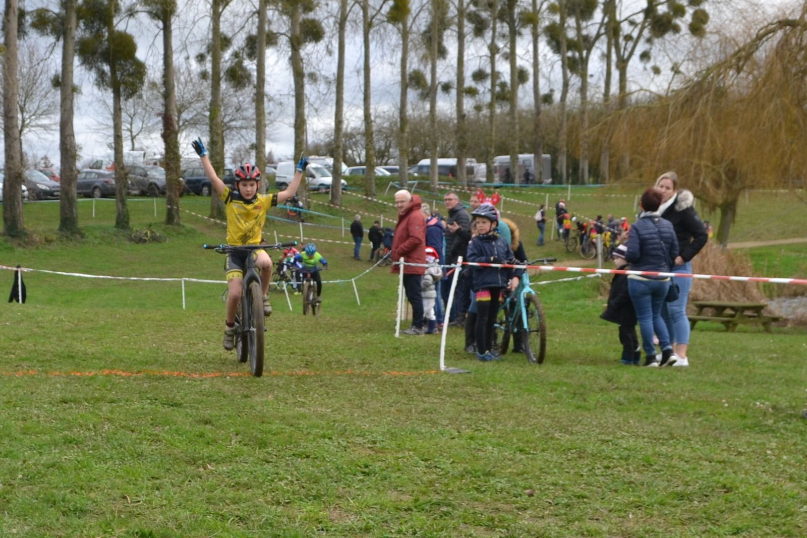 Belle victoire de Noah MEL HINAULT (VTT CA Hillion) chez les Pupilles.