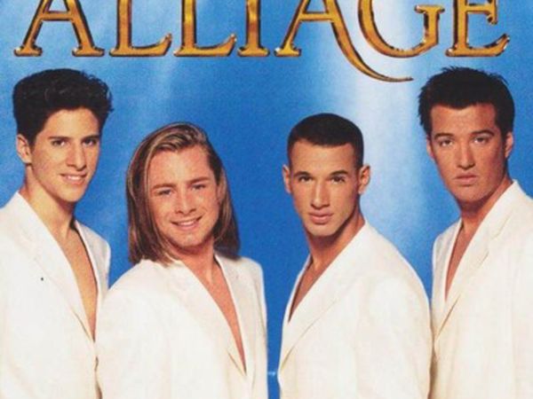 alliage, un boys band français qui a le plus vendu d'albums et de singles en france avec 2be3 et g-squad