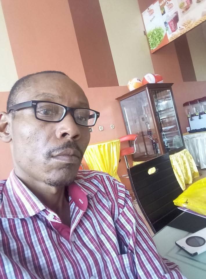 Couverture de l'article "THURIFÉRAIRE, QUADO, COUPAGISTE ET DJALELOÏSTE : JONAS EUGÈNE KOTA, POUR DÉFENDRE SON FRÈRE DE TRIBU, ANGWALIMA FÉLIX TSHILOMBO TSHINTUNTU L'AFFABULOCRATE, S'EN PREND À FREDDY MULONGO MUKENA !"