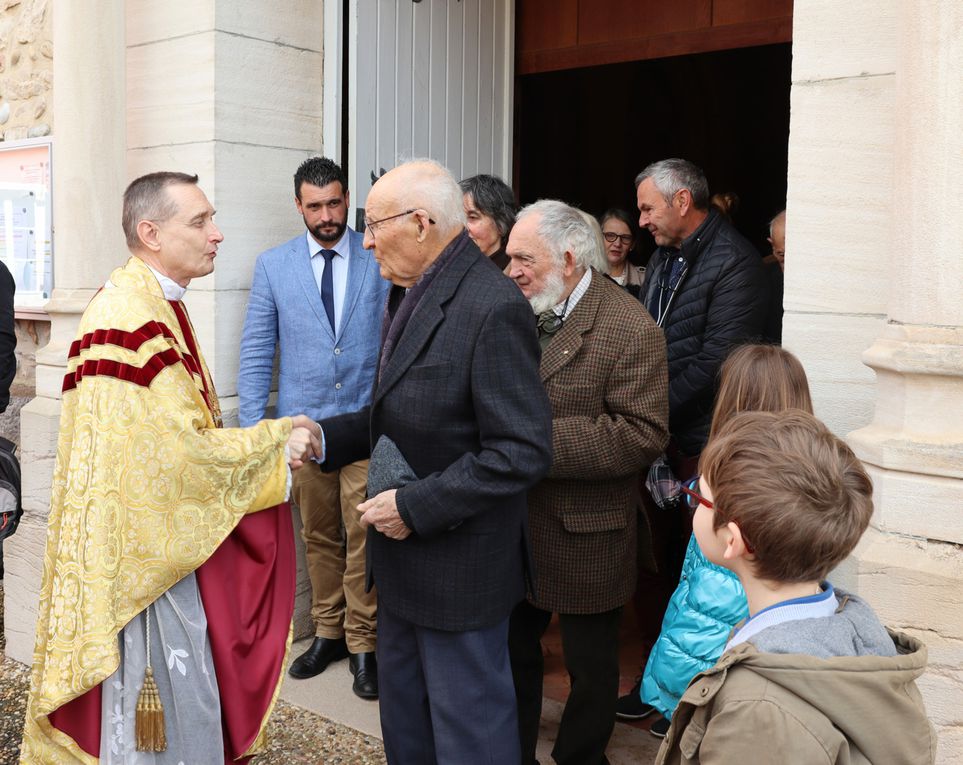 Messe du Jour de Pâques - Première communion de Lorine