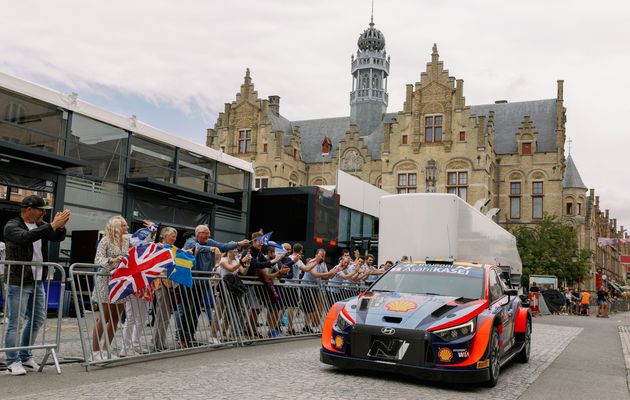 PIRELLI: RALLYE DE BELGIQUE, TÄNAK GAGNE MÊME SUR ASPHALTE AVEC DES PNEUS DURS