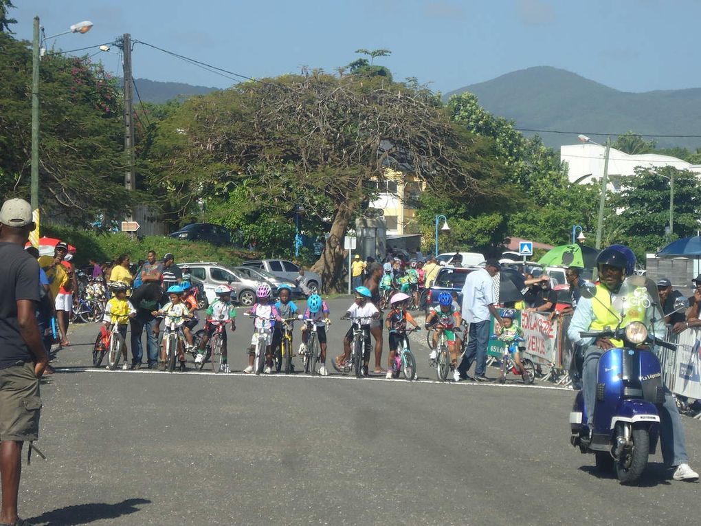 Classe 1. Activités récréative baby de vélo. 