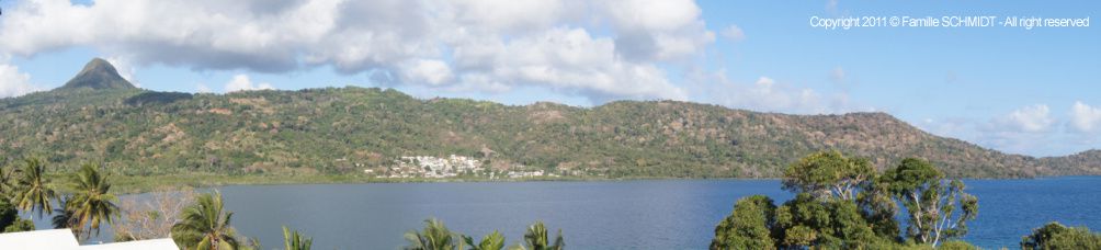 Vous visiterez sous ce dossier tous les villages et les belles plages de Mayotte