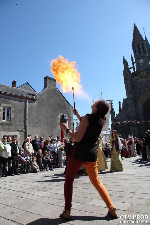 Photos de la fete medievale de guerande.ville de guerande. sel de guerande.