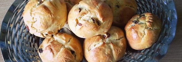 Briochettes aux raisins