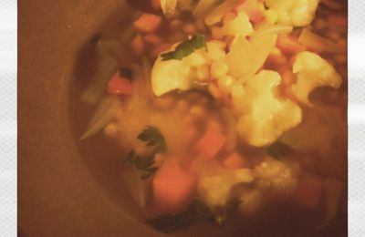 Soupe de légumes au maïs