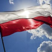 Pologne : victoire sans surprise des conservateurs chrétiens du PiS