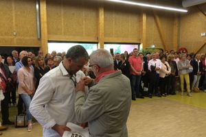 Remise officielle de la médaille d'honneur,régionale,départementale et communale.