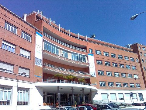 La Comunidad de Madrid paga hasta seis veces más por el mismo tratamiento en un hospital concertado que en uno público