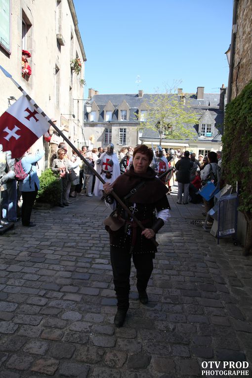 Photos de la fete medievale de guerande.ville de guerande. sel de guerande.