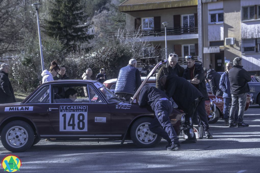 Rallye Monte-Carlo Historique : Saint-André-les-Alpes vibre au son des bolides d'antan.