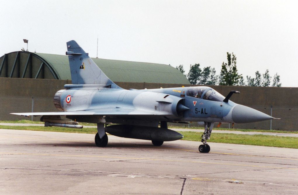 Album - MIRAGE2000 ET MIRAGE IV