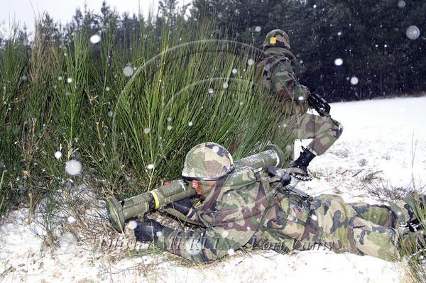 Sélection de photos prises lors de divers reportages au profit de nos forces armées : Terre, Mer, Air.