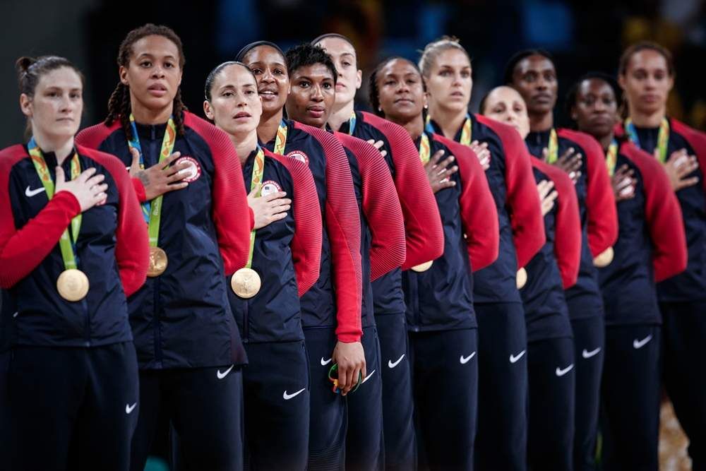 Les Américaines remportent leur huitième titre olympique, le sixième consécutif, après avoir dominé l'Espagne sans surprise en finale, samedi à Rio (101-72). Les Espagnoles, elles remportent la médaille d'argent, tandis que les Serbes décrochent le bronze pour leur première participation aux Jeux Olympiques. 