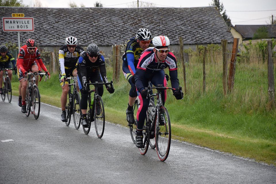 Album photos des courses UFOLEP 1 et 2 et podiums de Marville Les Bois (28)