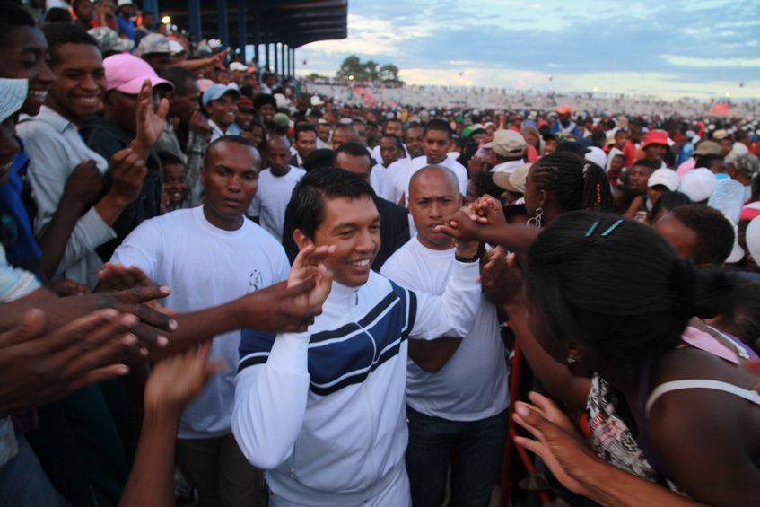 Inauguration du Kianja (Stade) Makis de Madagascar, à Andohatapenaka, par le Président Andry Rajoelina. 5ème partie. Photos: Harilala Randrianarison