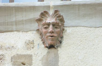 Petite escapade à Saint Antoine l'Abbaye - village Médiéval - découvrir ou redécouvrir...
