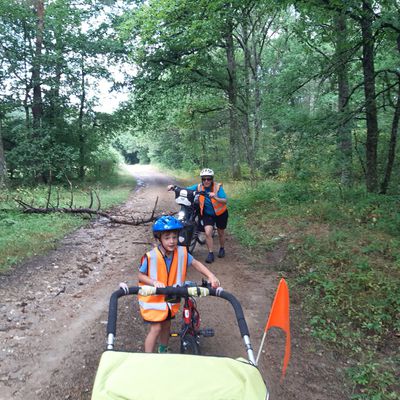 Il est 5h...le campement s'éveille (écrit par Émile)