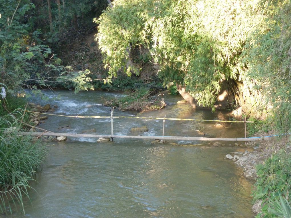 Et voilà les photos du Laos. Comme vous pourrez le voir, les paysages sont variés et nombreux