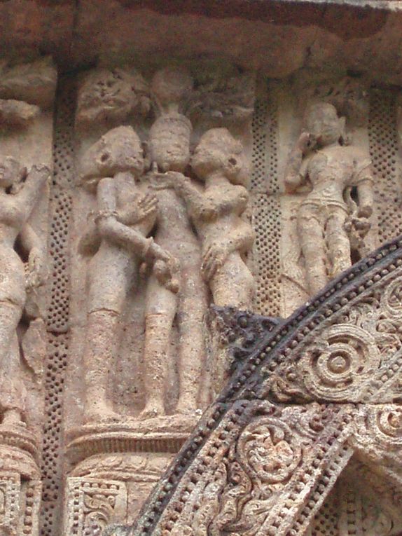 Les temples de Bubaneshwar, Trahi Ashyuta, Konark et Puri avec le fameux Jagarnath et sa fratrie