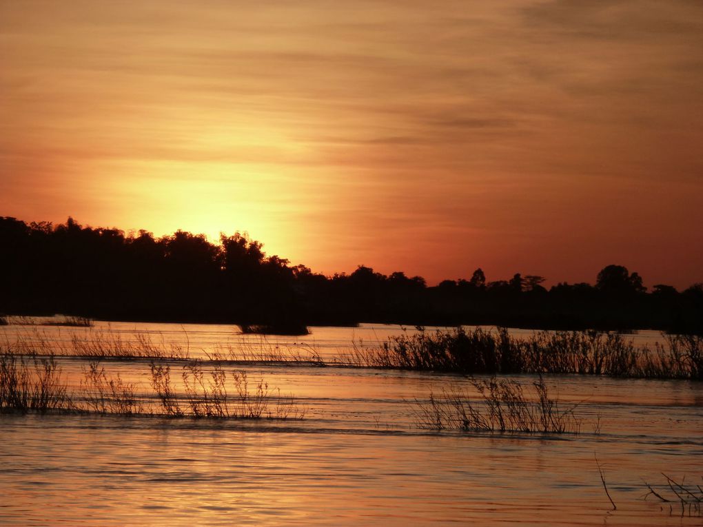 Et voilà les photos du Laos. Comme vous pourrez le voir, les paysages sont variés et nombreux