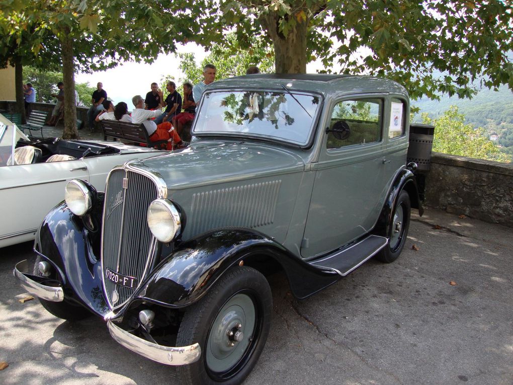 Album - 2009 - Aout - defiler-a-pontito-de-voiture-ancienne