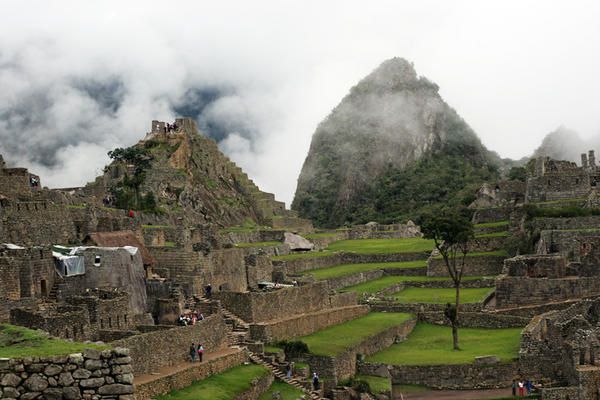 Von Arica (Chile) nach Tacna, Arequipa, Cusco, Aquas Calientes, Machu Picchu bis Puno am Titicacasee und Zurück über Tacna nach Arica (Chile). Eine schöne Reise durch ein Stück Peru.