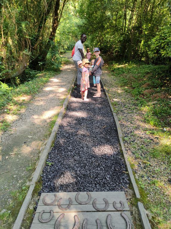 Sortie des maternelles/CP/CE1 aux Jardins de Brocéliande