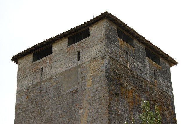 Diaporama fortifications et église fortifiée de Montaut