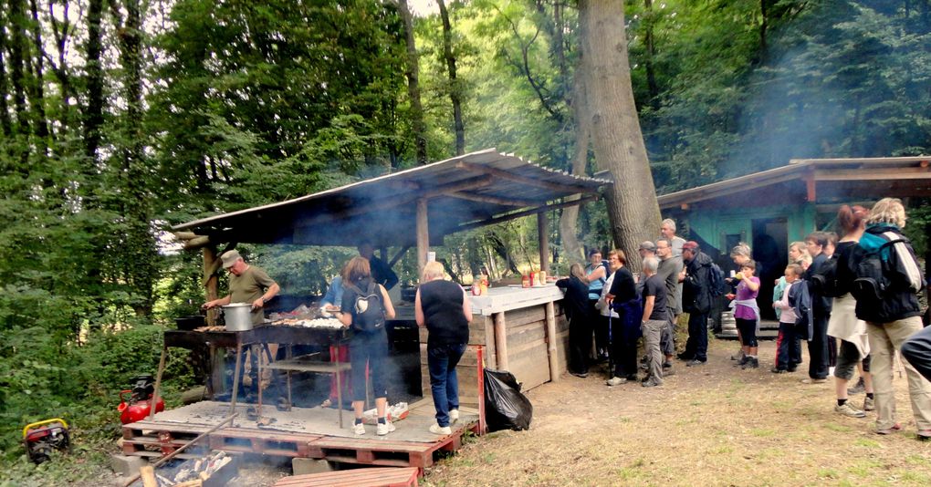 10e édition de la traditionnelle marche du 14 juillet organisée par l'association de sauvegarde du Fort aux Fresques de Hestroff