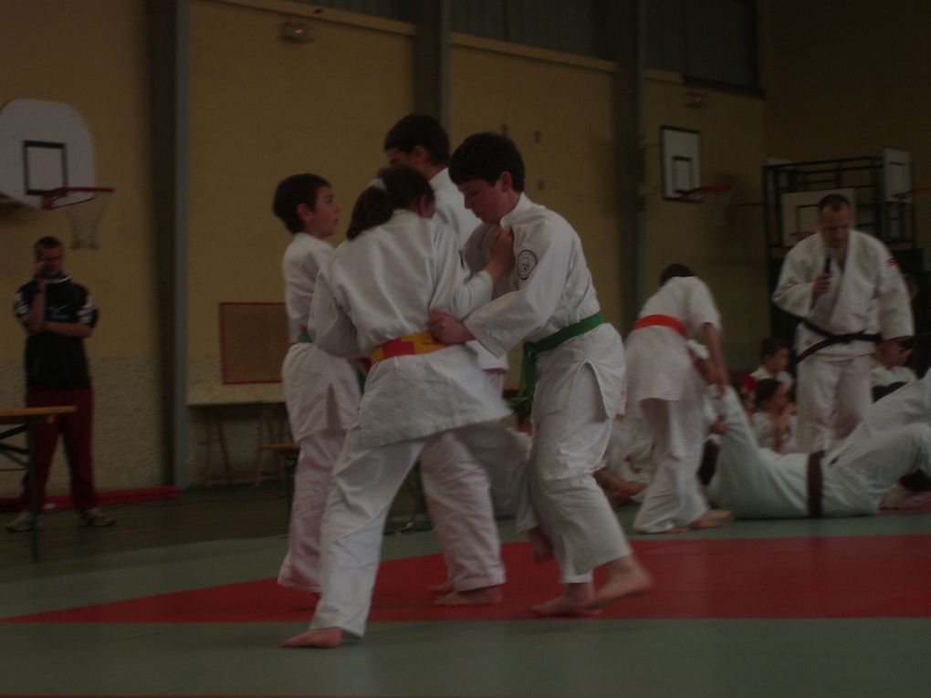 Une belle fête du club pour célébrer le judo et remettre les ceintures tant convoitées.