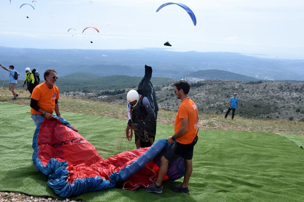 A GOURDON LES CORBEAUX DEFIENT LES AIGLES (2)